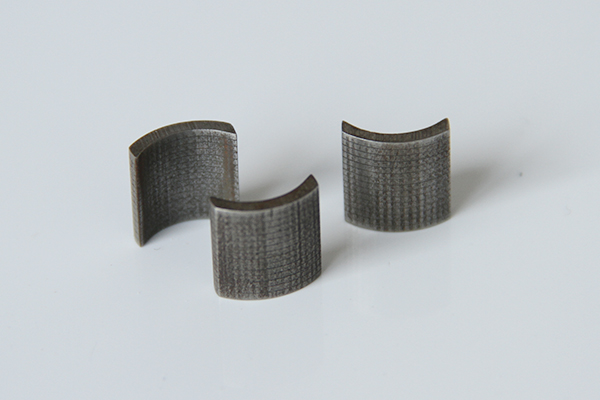 Laminated Magnets-Arc